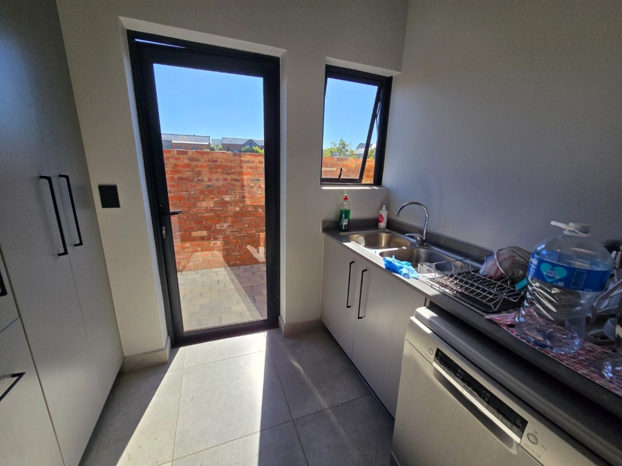 3 Bedroom Property for Sale in De Land Estate North West